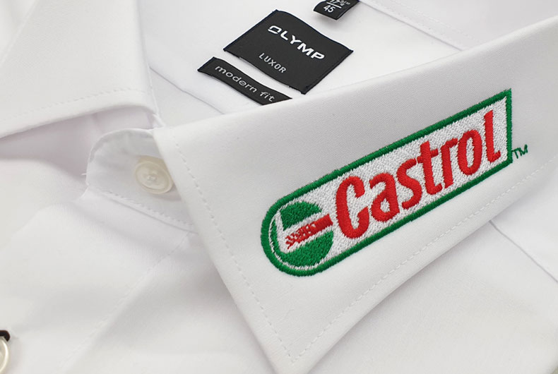 Messehemd von OLYMP, mit Castrol-Logo bestickt